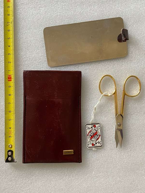 Mano / Kreuzbube nail scissors Set , preowned (Lot 3) with leather pouch