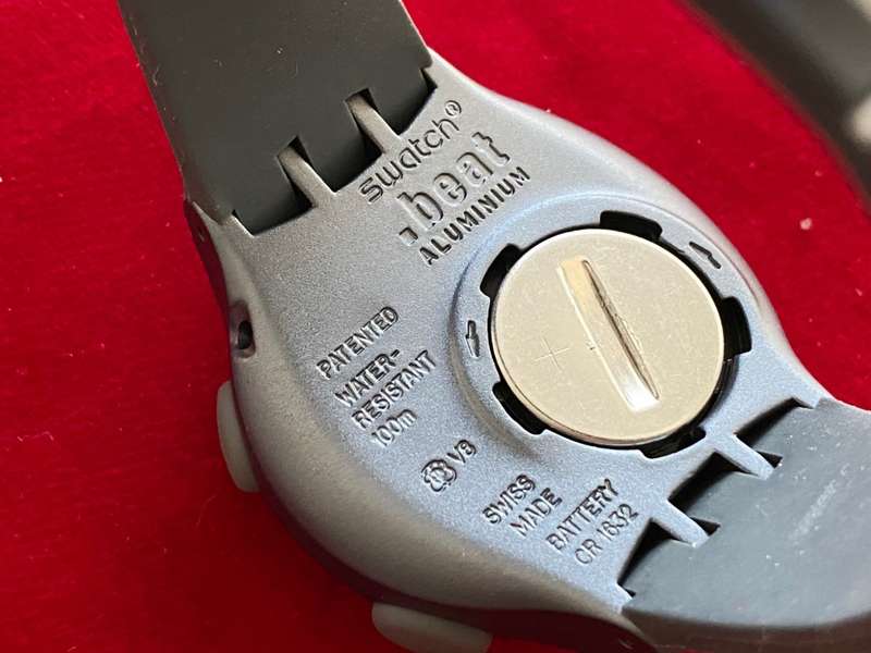 JAMES BOND MOONRAKER SWATCH WATCH Special Edition GENUINE OFFICIAL, LIKE NEW, IN ORIGINAL BOX