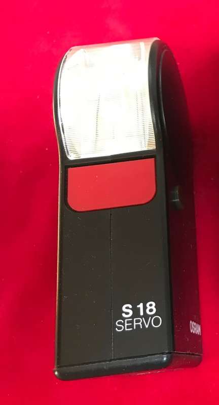 1 x Osram Servo S18 Flash in working condition. In top condition.