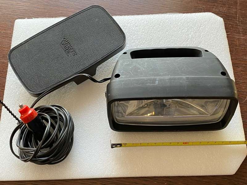 Vintage Car Cigarette Lighter Plug Spot Light 12 Volt, working