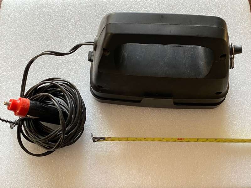 Vintage Car Cigarette Lighter Plug Spot Light 12 Volt, working