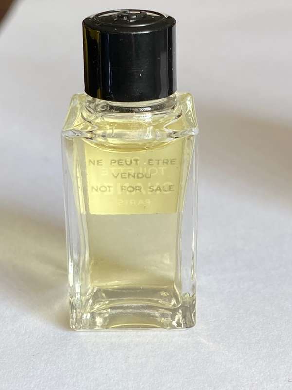 Egoiste Chanel Paris Miniature Eau de Toilette 4ml, full bottle, rare, Vintage, Collectors item, 90s