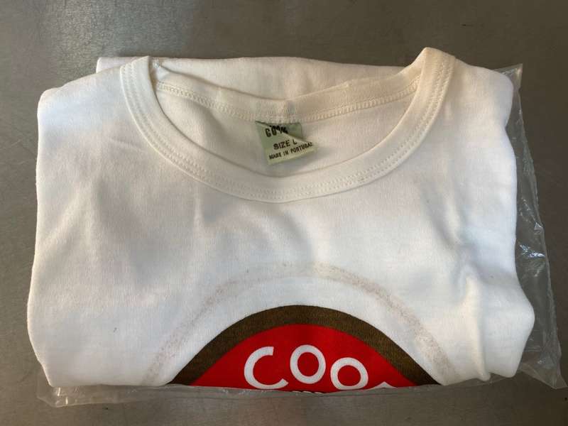 IND Coopers Burton Ale Draught T-Shirt size L, collectors item, vintage