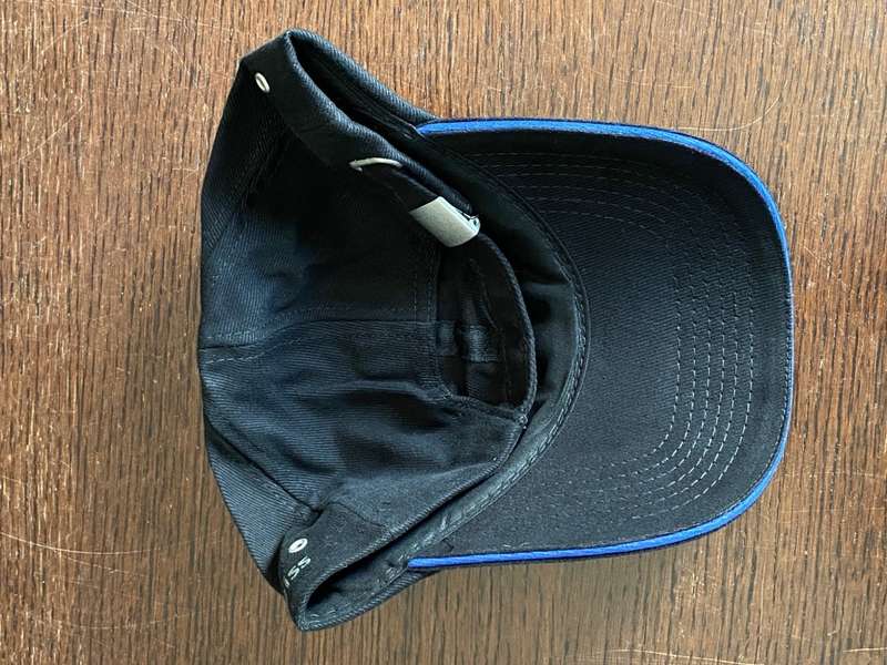 1 x Carl Zeiss Baseball Cap, like new , not used