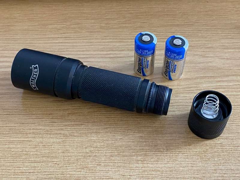 Walther Mega Light 3 ,torch, works with 2x CR123A Batterie, Batteries needs to be replaced, vintage