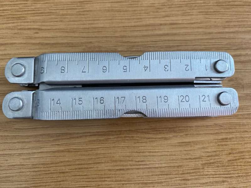 Multi Tool stainless steel 2CR, used, in good condition, hunting, outdoor,knife,pliers