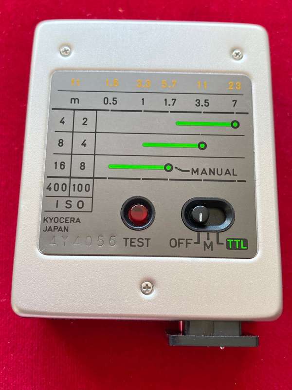 Contax TLA 140 Flash for Contax G1/G2, second hand, in very good condition,