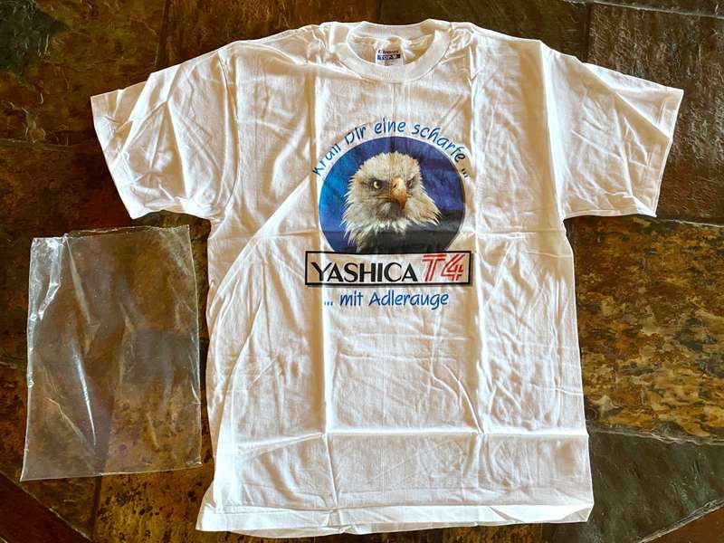 Yashica T4 mit Adlerauge T-Shirt , size XL, collectors item, still like new, not used, vintage