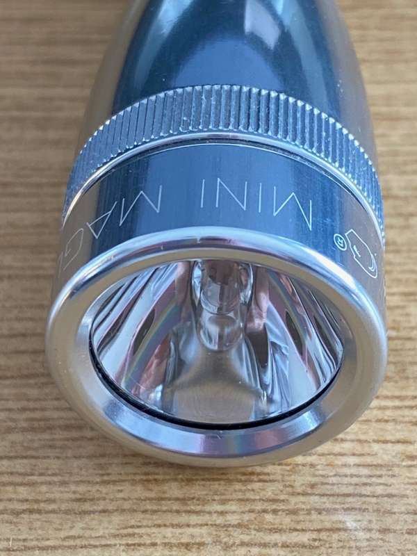 Mini Maglite AA , Aluminium, silver, Mag USA, Set (torch + 2 spare bulbs), torch like new,ever used