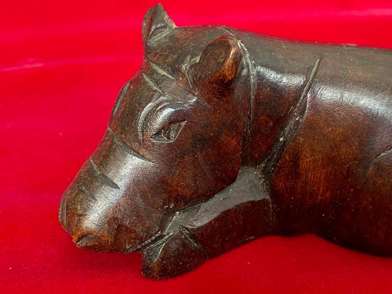 Wooden handcraved Hippo brown, from the  90s, size 12cm x 5cm, 163g, african animal (LOT 3)