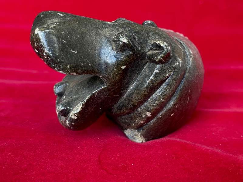 SoapStone handcraved Hippo grey, from the  90s, size 10cm x 6cm, 474g, african animal