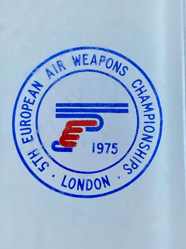 5th European Air Weapons Championships London 1975 bottle opener, metal, vintage,collectors item
