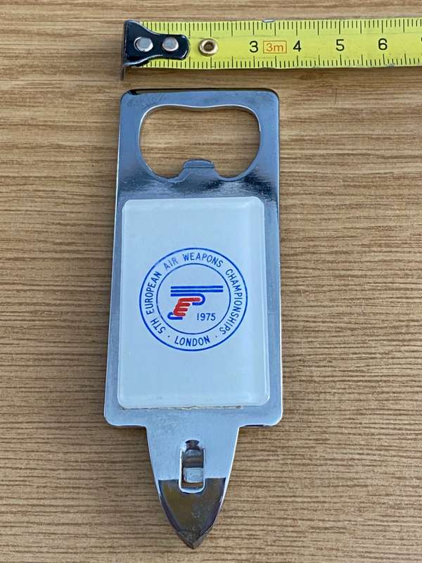 5th European Air Weapons Championships London 1975 bottle opener, metal, vintage,collectors item