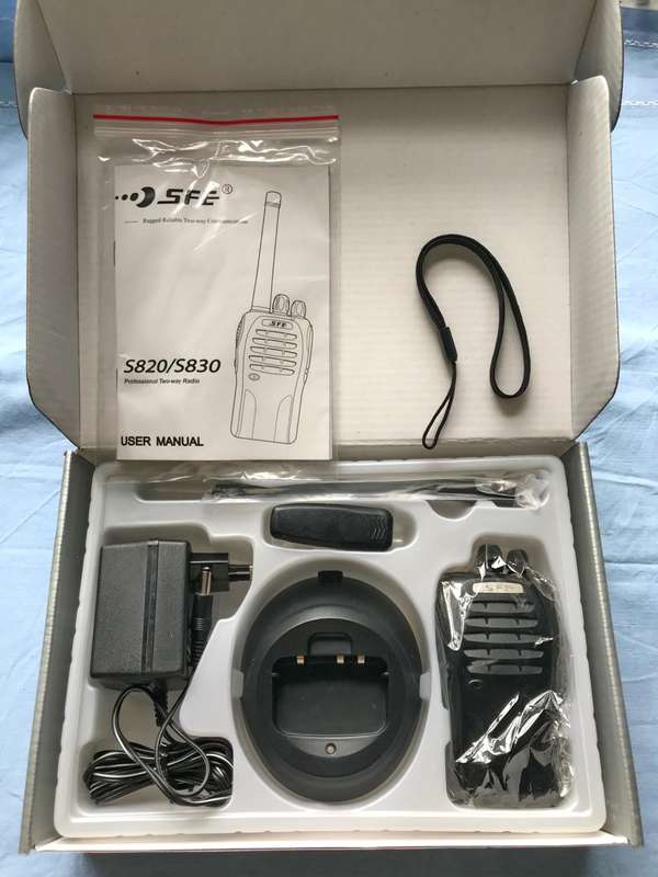 1 X SFE  Two Way Radio,handheld - WALKY TALKY # 8202012107028 , high quality professional long range