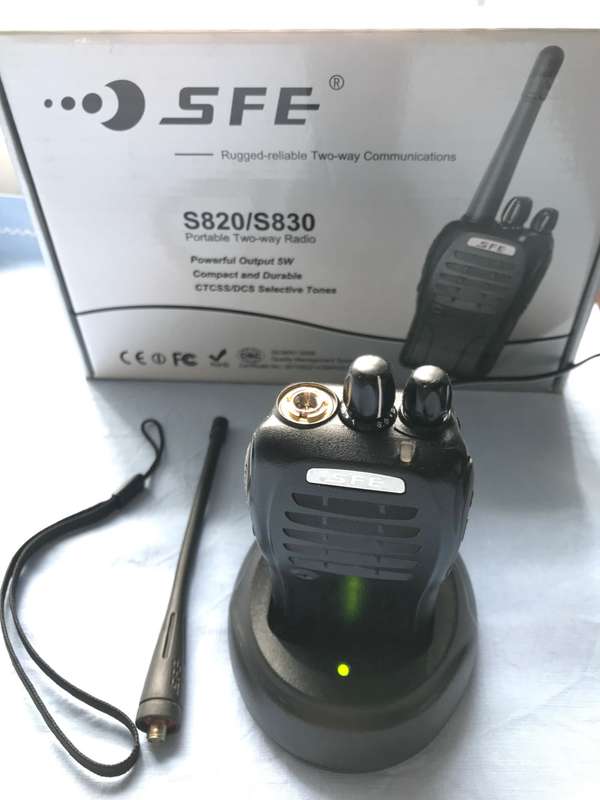 1 X SFE  Two Way Radio,handheld - WALKY TALKY # 8202013018837 , high quality professional long range