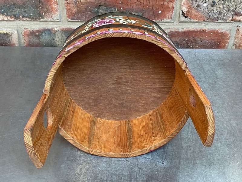 Wooden basket round ,bucket, handmade with handpainting, vintage , from Germany, from the 60s/70s