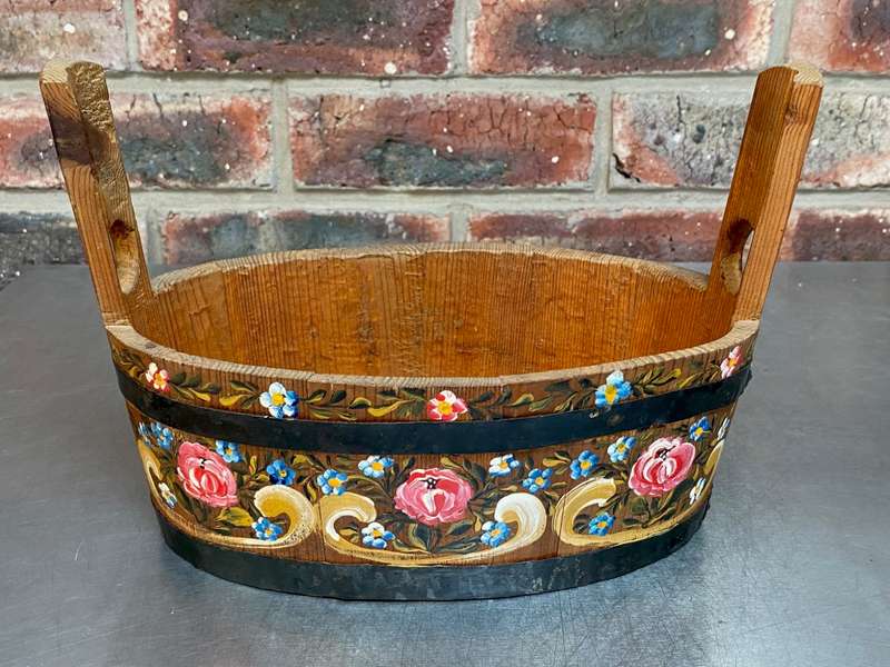 Wooden basket oval ,bucket, handmade with handpainting, vintage , from Germany, from the 60s/70s