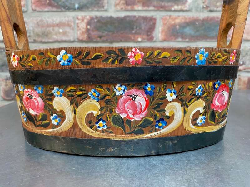 Wooden basket oval ,bucket, handmade with handpainting, vintage , from Germany, from the 60s/70s