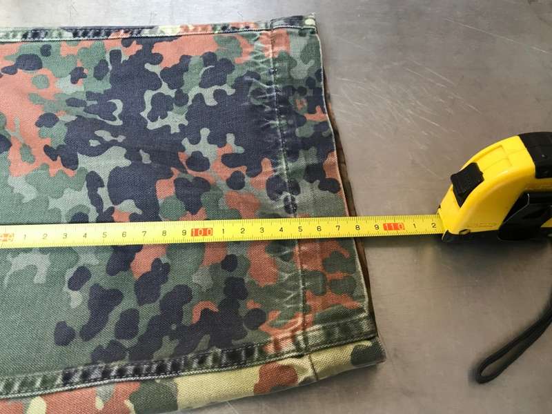 German Military Camo Pants (big)  Waste : approx 52cm
