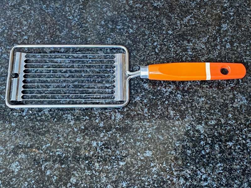 Vintage Skyline Handheld Slicer ,collectors item, made in England