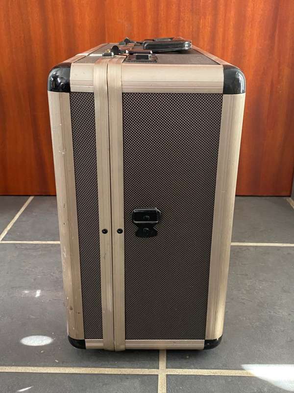 ROWI Aluminium Case, 46cmx34cmx19cm, briefcase, for Video or Photo Camera, from Germany