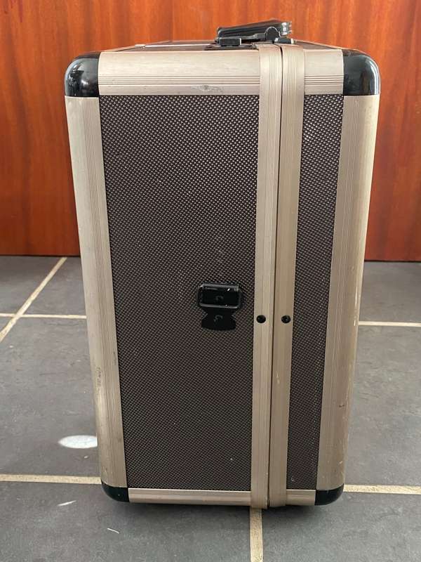 ROWI Aluminium Case, 46cmx34cmx19cm, briefcase, for Video or Photo Camera, from Germany