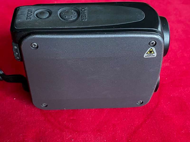 Nikon Laser 400 Rangefinder 8x20 quick and accurate distance measurement up to 400 meters (437