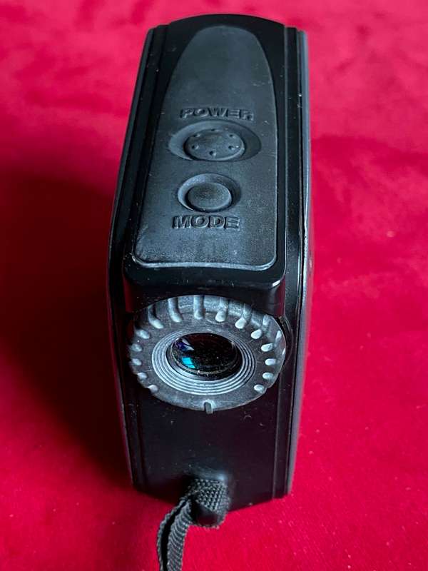 Nikon Laser 400 Rangefinder 8x20 quick and accurate distance measurement up to 400 meters (437