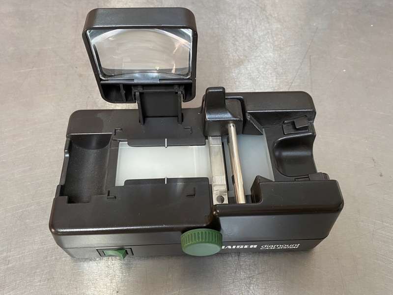 Kaiser diamount C.A.M. System, slide mounting system, working, comes with some slide frames