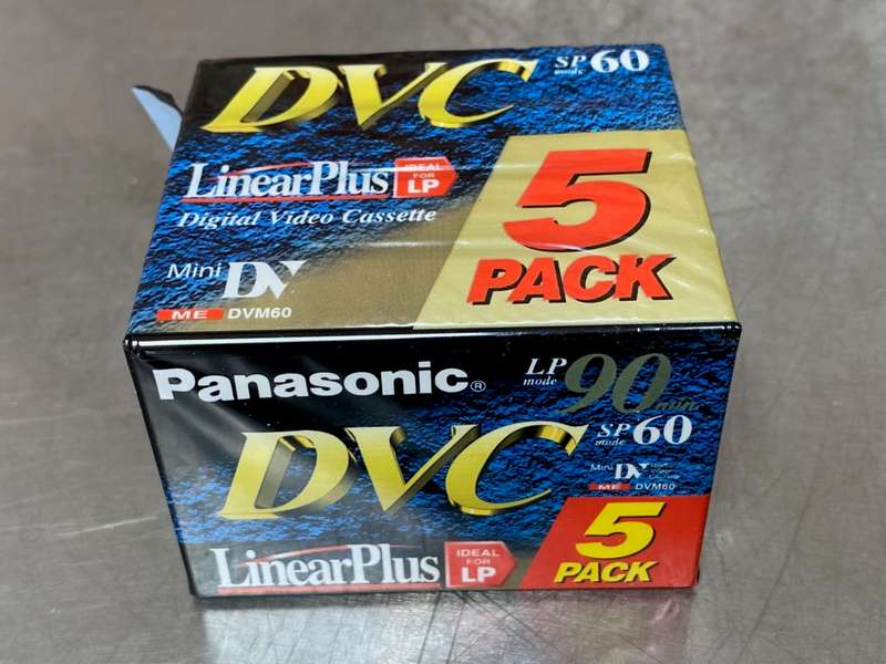 1 x Panasonic dvc mini digital video cassette SP60/ LP 90, new and sealed