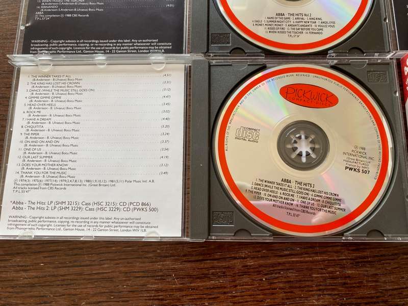 Abba The Hits Box (3 cds) from the 80s in orginal box, vintage, collectors item