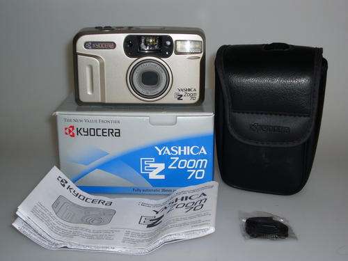 YASHICA KYOCERA ZOOM CAMERA EZ ZOOM 70 NEW