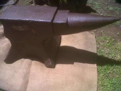 Anvil +/- 100Kg