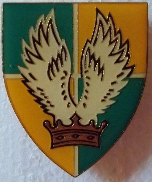GROUP 30 HQ METAL SHOULDER FLASH *3PINS*