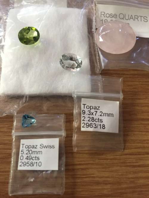 Beautiful **Gem LOT** Peridot, Topaz, Topaz Swiss, Rose Quarts