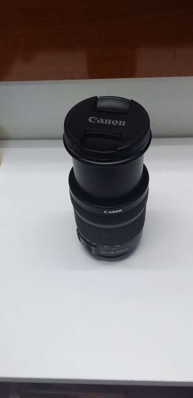 canon 18-135mm 1:2.8 Stm lens
