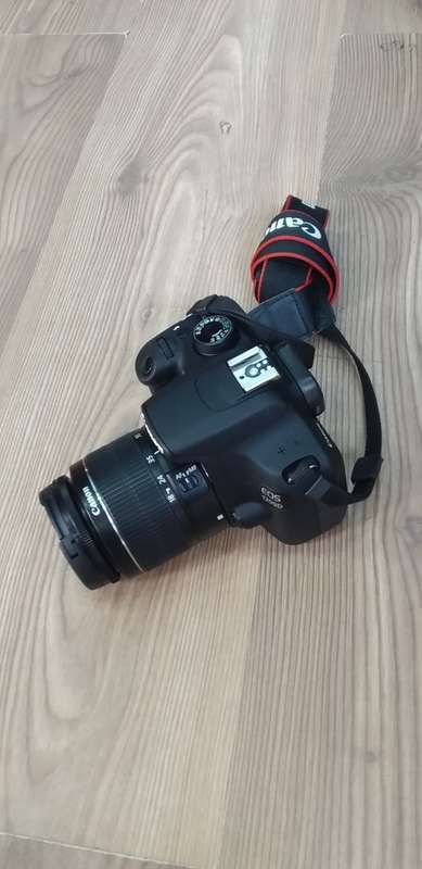 Canon 1200D