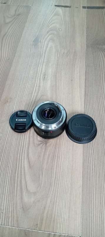 Canon 50mm f/1.8 STM prime lens