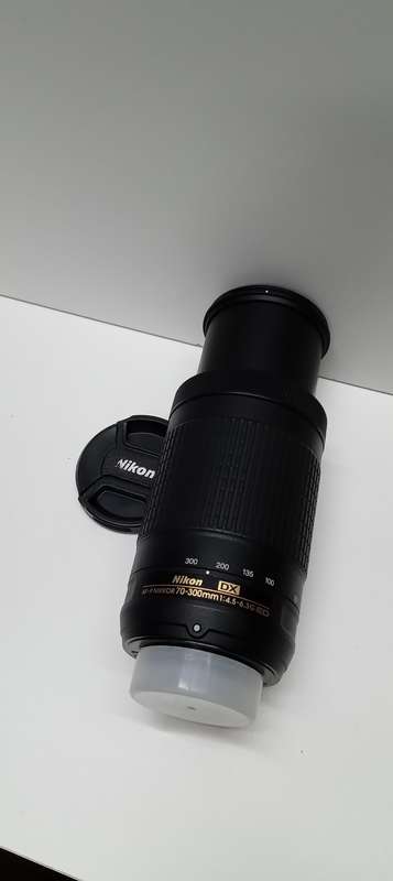 Nikon D5600 + 70-300mm Zoom (Combo)