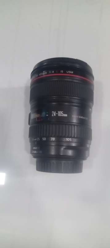 Canon 24-105mm 1:4 L IS USM Lens