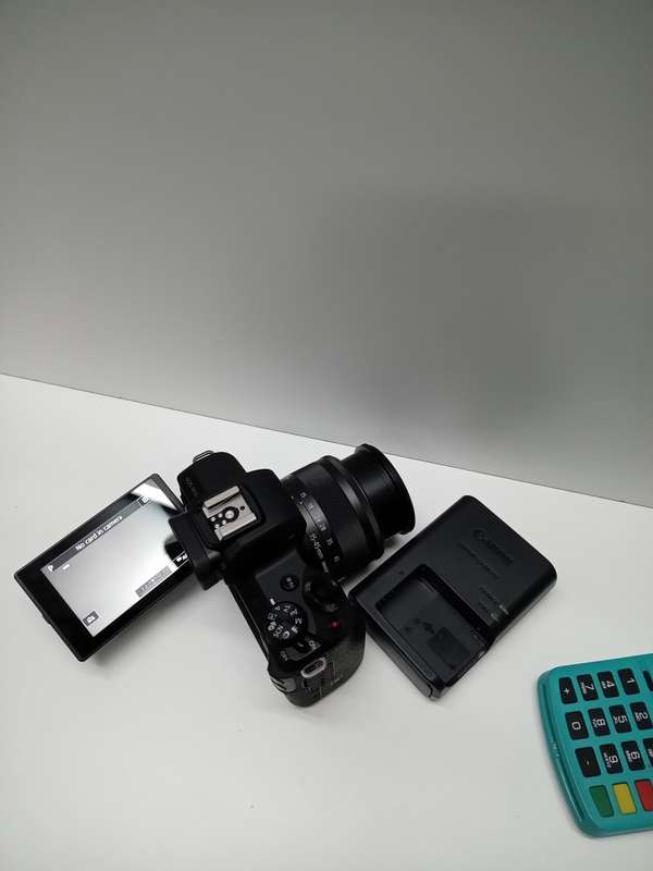 Canon EOS M50  4K mirrorless camera