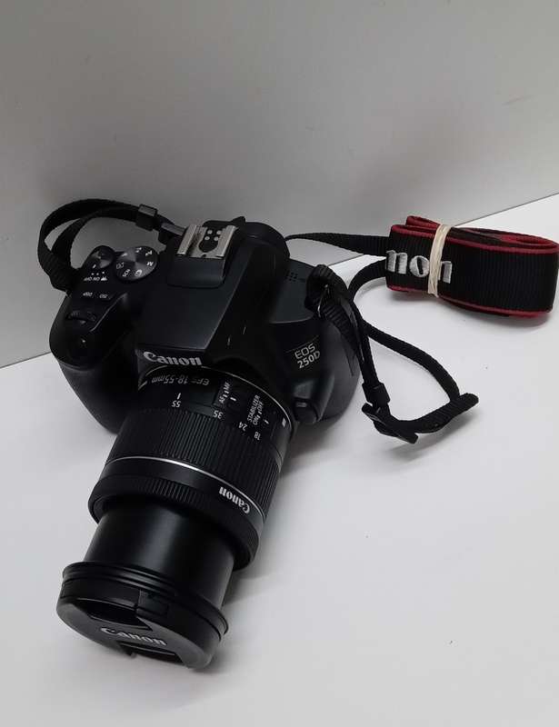 Canon 250d slr 4K camera
