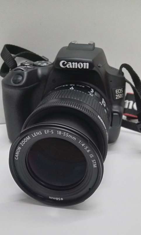 Canon 250d slr 4K camera