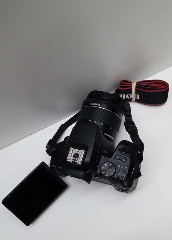 Canon 250d slr 4K camera
