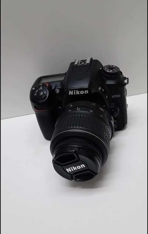Nikon D7500 camera