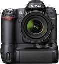 Nikon D80 + Battery grip + Nikkor 18-70mm lense