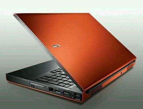 Dell precision M6500 17inch workstation 750GB HDD 8GB Ram