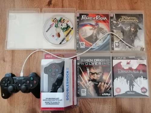 PS3 1TB with 2 Controllers and  5 Games`
