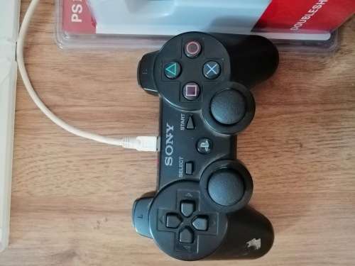 PS3 1TB with 2 Controllers and  5 Games`