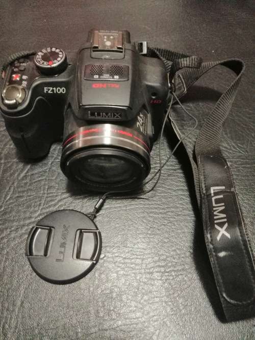 PANASONIC FZ100